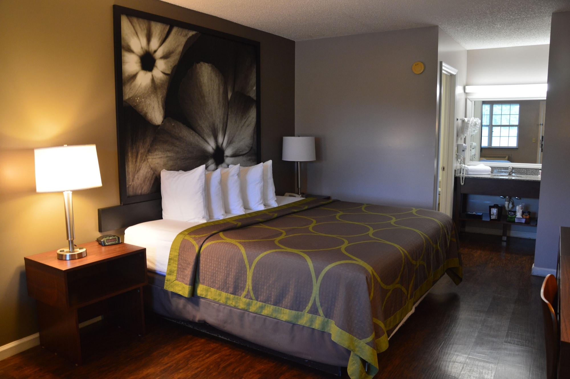 Super 8 By Wyndham Madison Otel Dış mekan fotoğraf