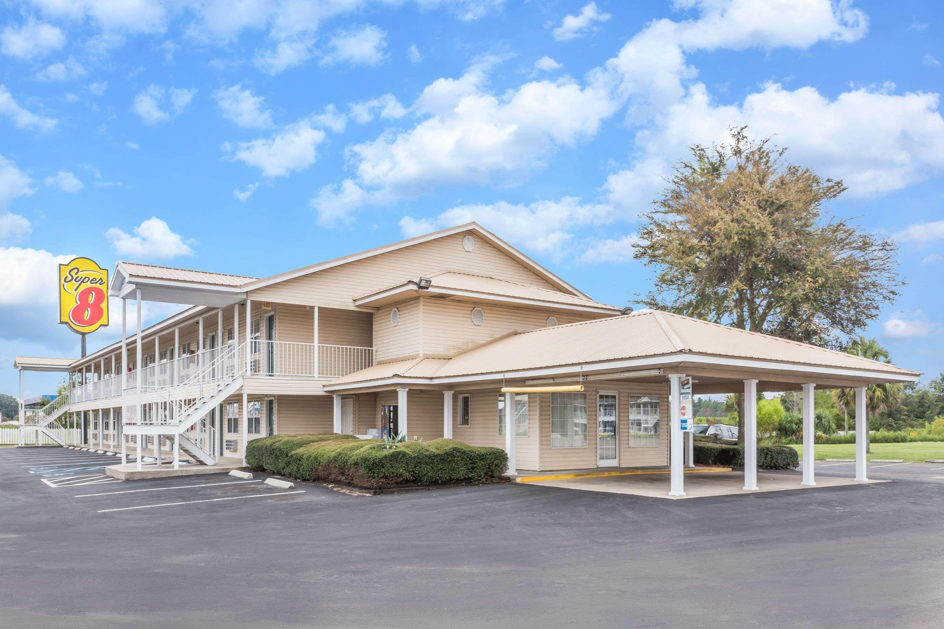 Super 8 By Wyndham Madison Otel Dış mekan fotoğraf